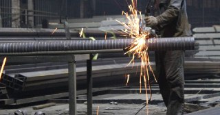 Цена на сварные работы в Усть-Илимск - расчет стоимости сварных работ цена от 1253 руб.